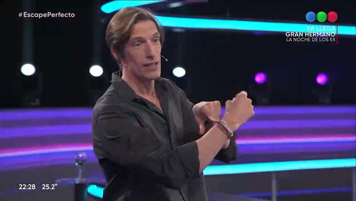 Ivan de Pineda explico el significado de sus "friendships bracelets" y enamoro a todos