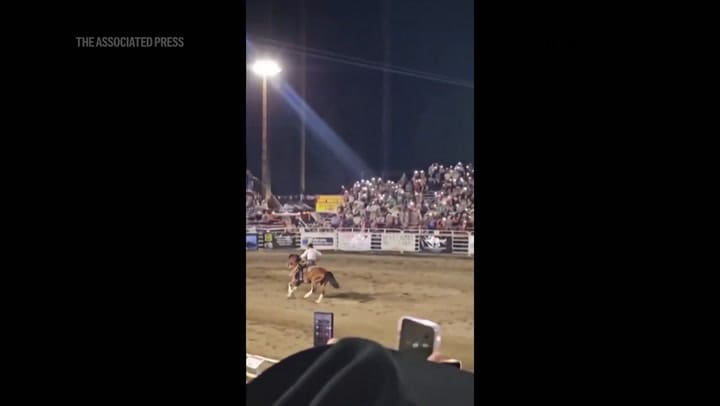 Rodeo Toro hiere a 3 personas en Oregon