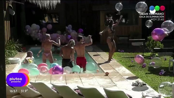 Juli sufre un accidente con su look