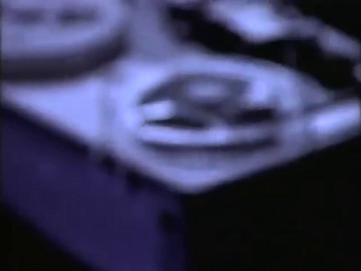 Wet Wet Wet - Love is all around - Fuente: YouTube