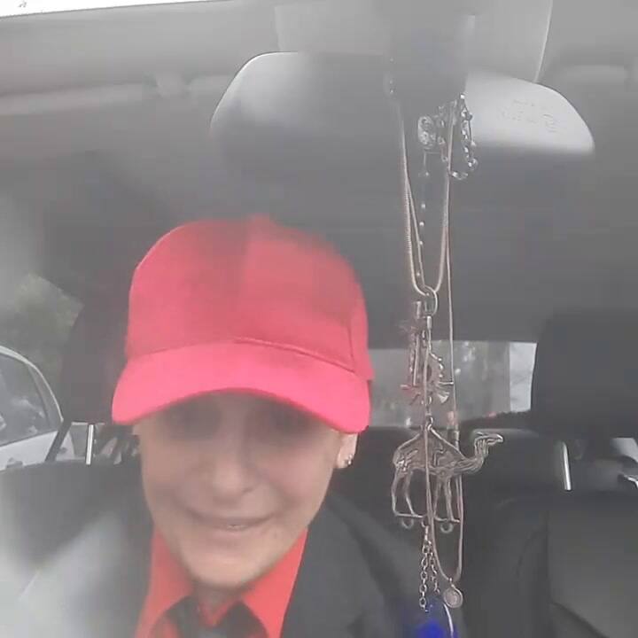 Alejandra se reinventó en la pandemia y encontró una nueva manera de hacer arte