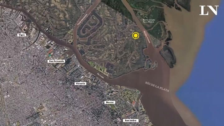 La increíble historia del hombre que vende las islas que nacieron frente a San Isidro