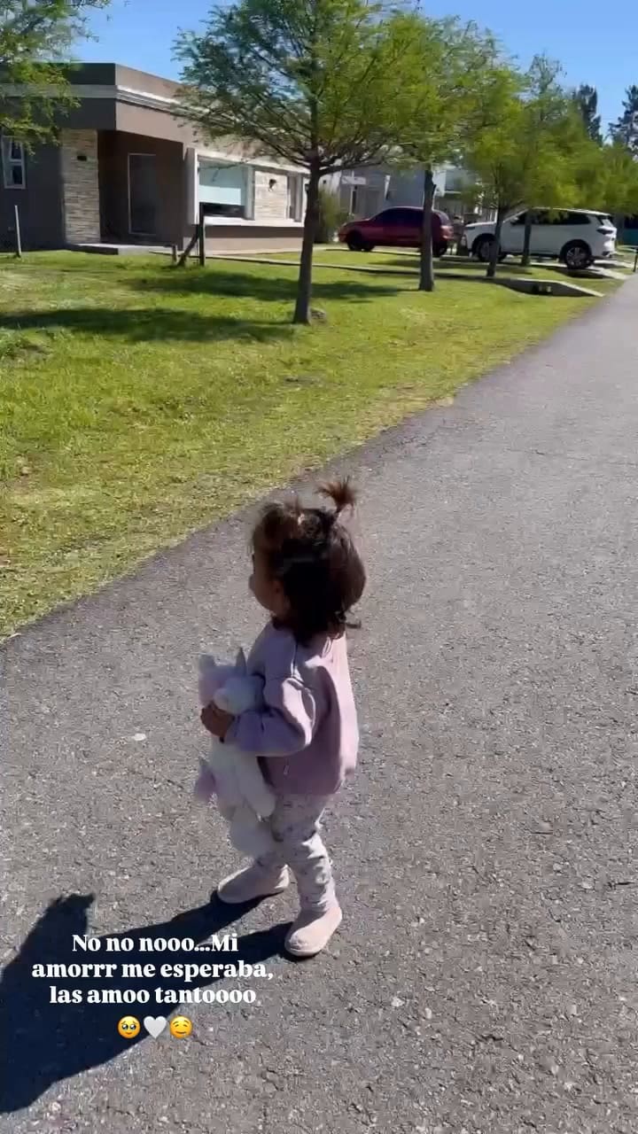 El tierno video que compartió Romina Uhrig con Aimé, la hija de Thiago Medina y Daniela Celis