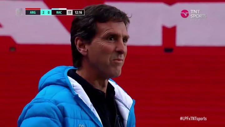 Gol de Mac Allister de cabeza a Racing