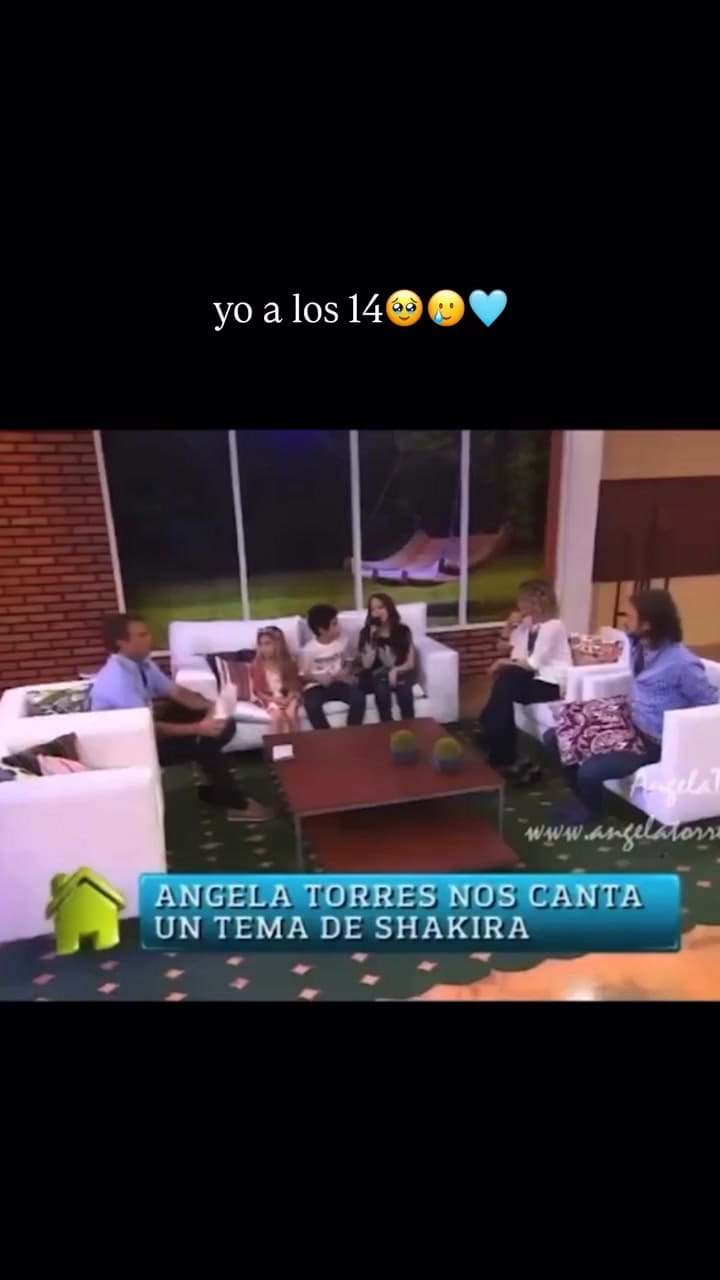 Ángela Torres cantando "Inevitable", de Shakira, cuando tenía solo 14 años