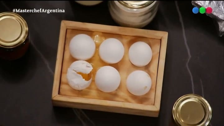 Betular a Georgina Barbarossa: 'Ya es una cábala tuya empezar mal” - Fuente: Telefe