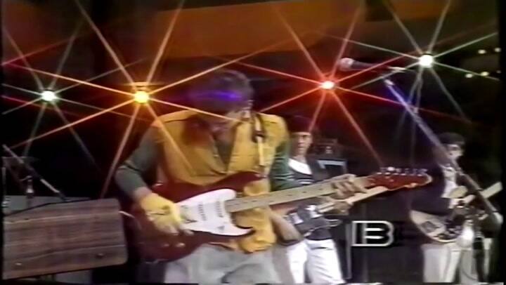 Luis Alberto Spinetta - Muchacha Ojos De Papel (en vivo con Badía)