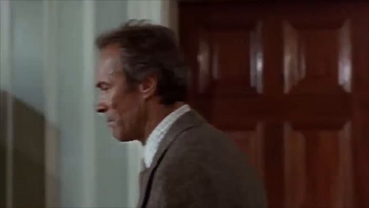 Tráiler de 'Cazador blanco, corazón negro'