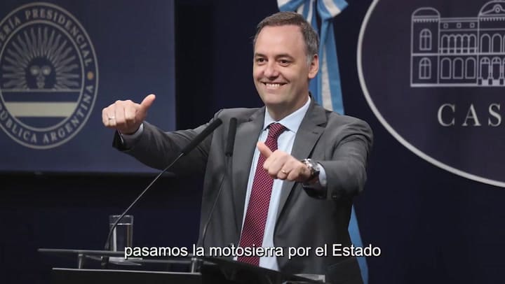 El primer spot de campaña de Manuel Adorni