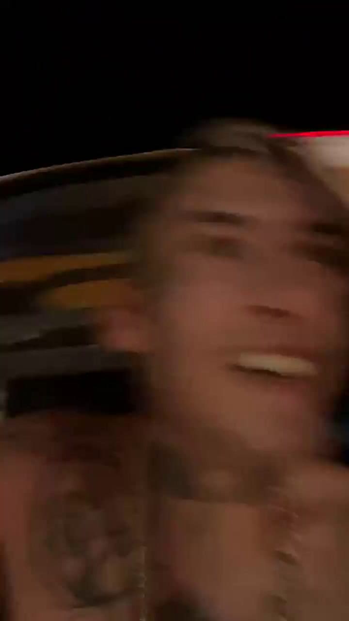 El video de la caravana que compartió L-Gante