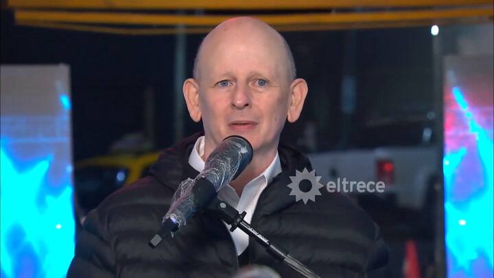 Bienvenidos a bordo: el insólito error de un taxista que se convirtió en lo más visto de Twitter