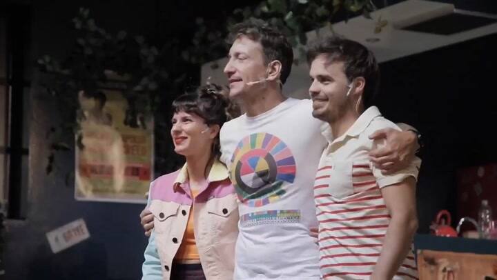 Así fue el regreso de Nico Vázquez y Gimena Accardi al teatro tras el derrumbe en Miami