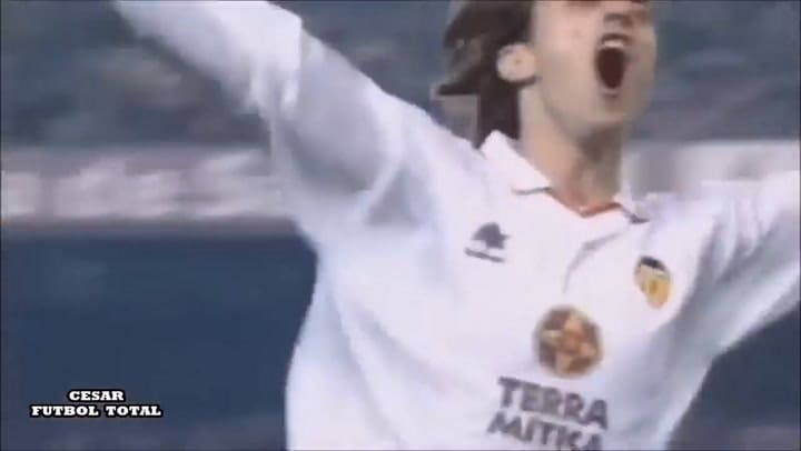 Claudio 'Piojo' López | La Bestia Negra de Barcelona - Fuente: César Fútbol Total