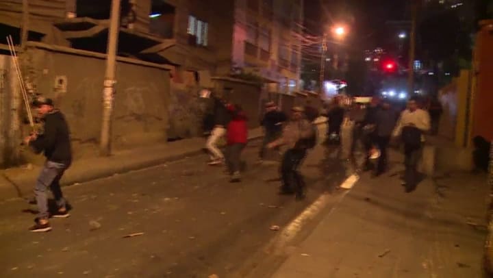 Evo Morales a punto de ganar reelección en Bolivia, protestas violentas al grito de 'fraude' - AFP