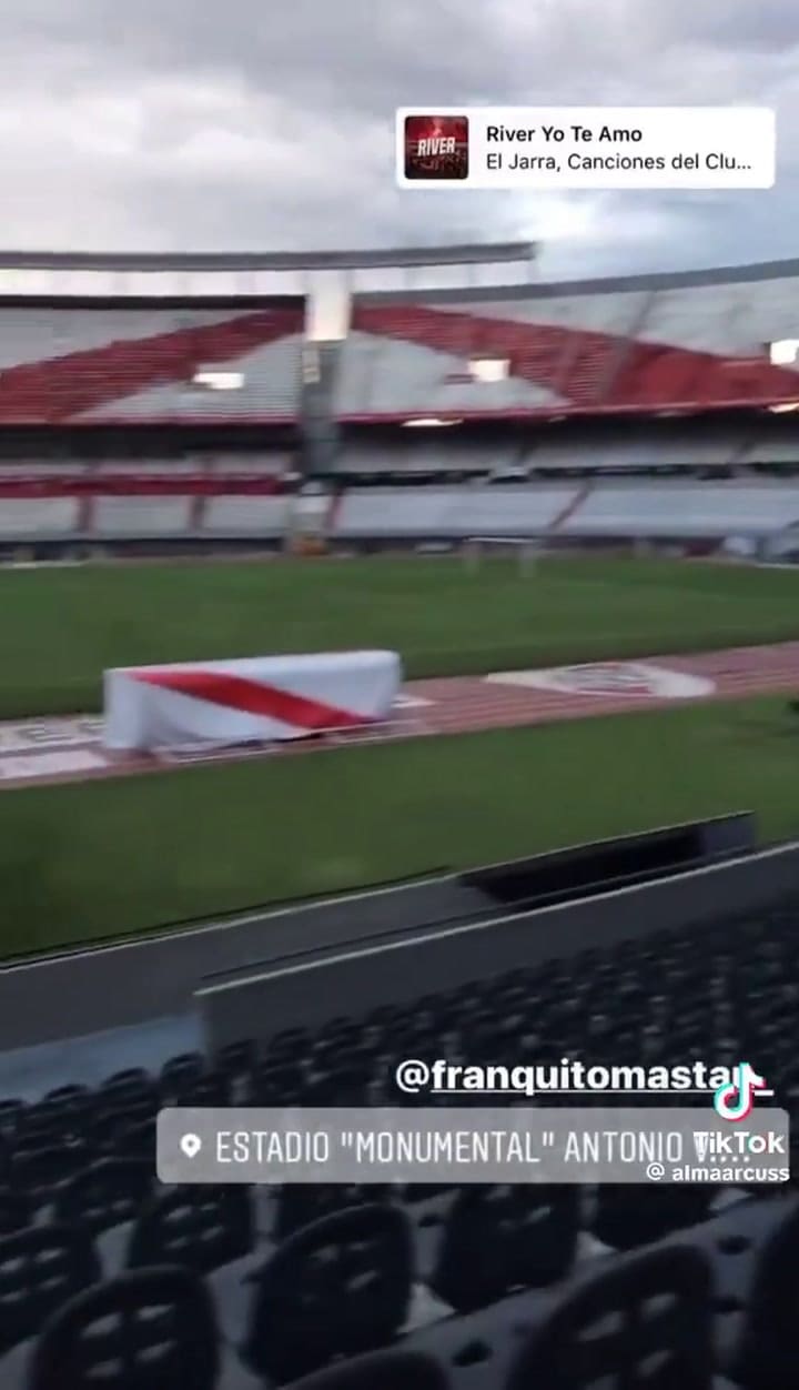 El video cuando Franco Mastantuono conoció la cancha de River