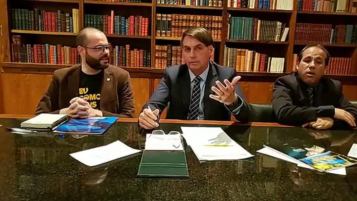 Incendios en Australia: Bolsonaro se pregunta dónde están Macron y Thunberg - Fuente: Facebook