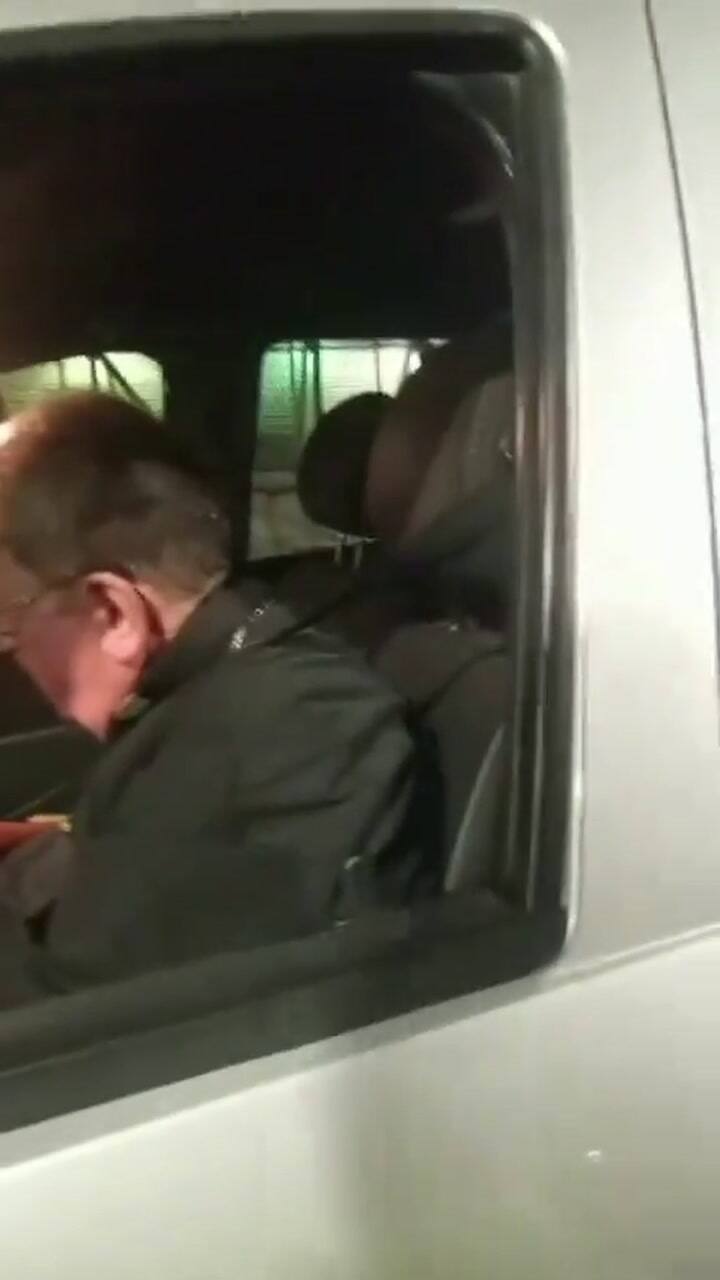 El obispo de Salta, Mario Cargnello, conducía alcoholizado, pero lo dejaron ir como si nada