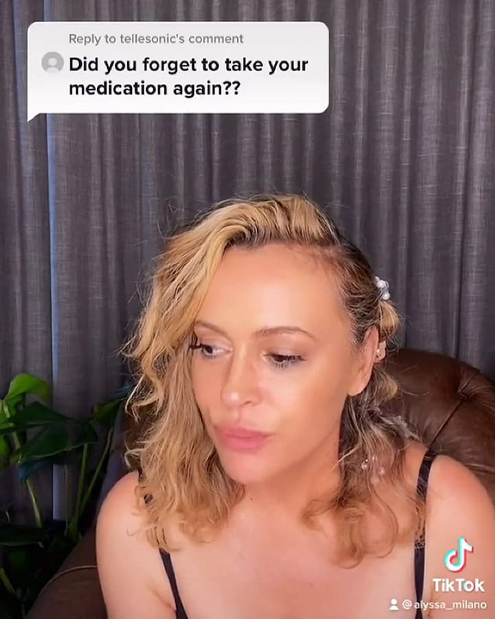 Alyssa Milano habló de sus trastornos de salud mental