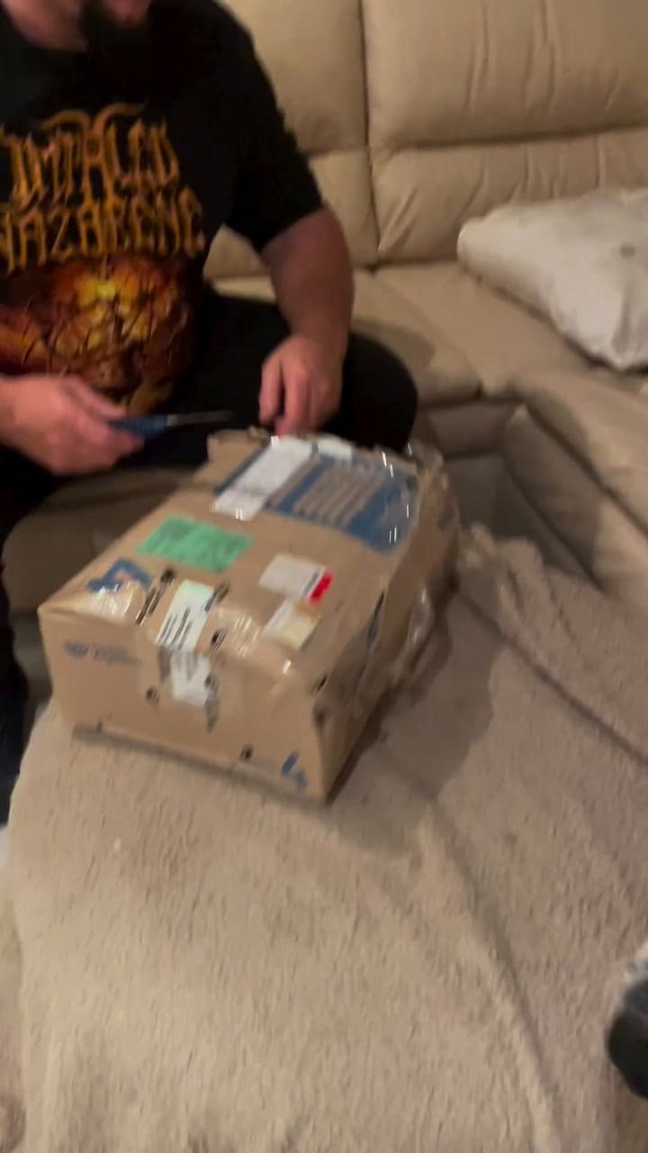 MILEI REGALO PERRO MASTÍN