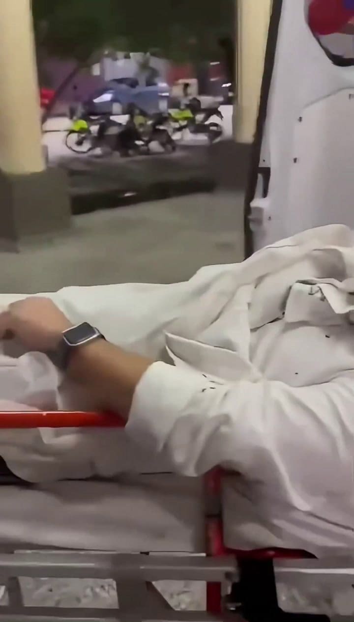 X2Twitter.com ZF3P72Pz FyaKGlJ 1900p