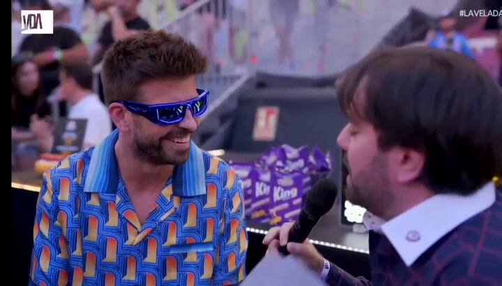 Gerard Piqué mostró su look en la velada, donde también fue silbado