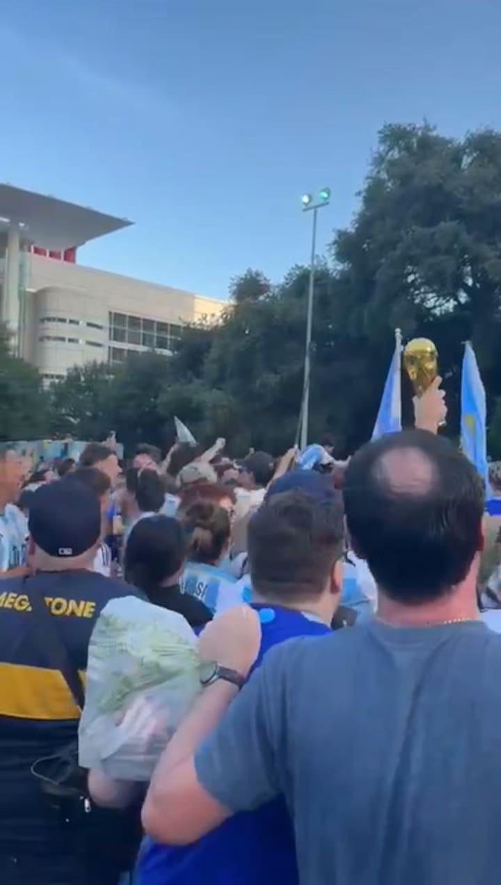 Ahora en Houston: otro banderazo argentino en Estados Unidos antes del partido de la selección