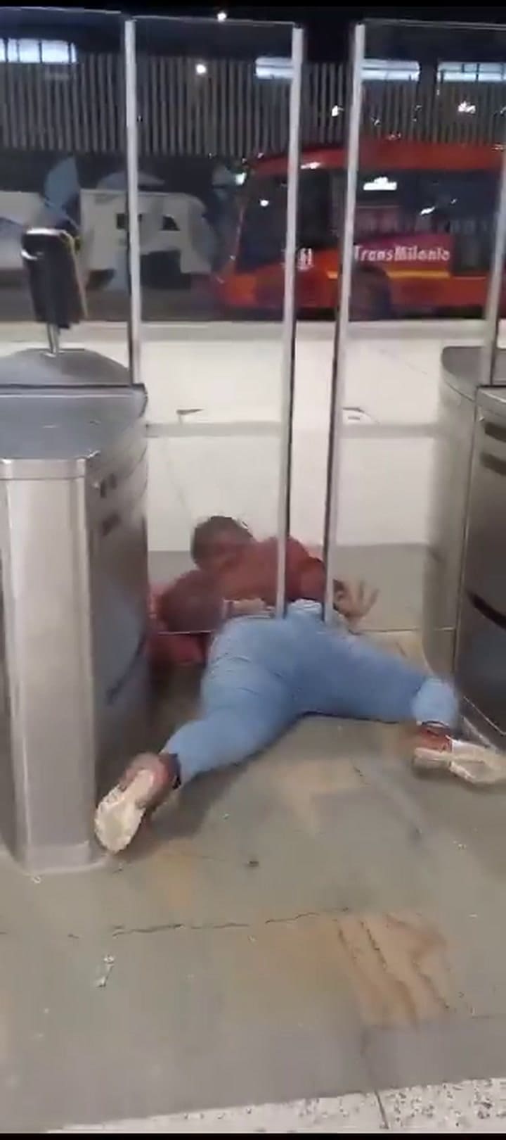 mujer colada en Bogotá