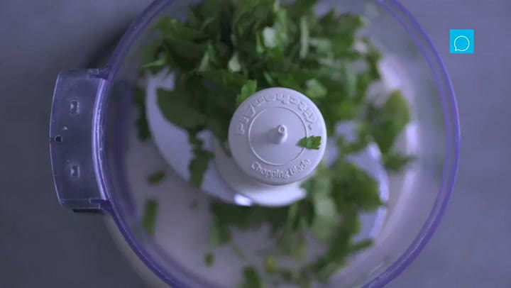 Paso a paso de Tahini verde y Thai