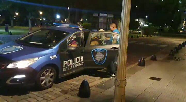 Cementerio de Recoleta: detuvieron a un profanador de tumbas