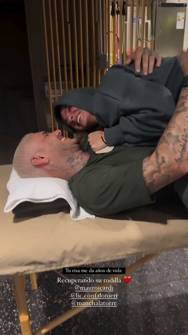 Mauro Icardi se está recuperando junto a la China Suárez