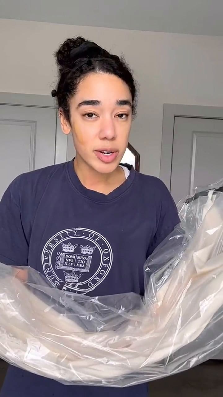 Encuentra vestido de novia por 4 dólares