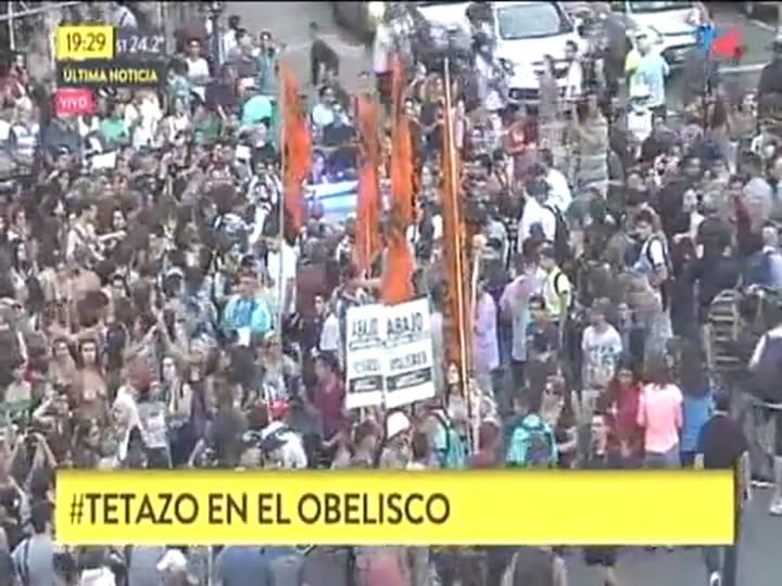 Tetazo: vandalizaron un patrullero