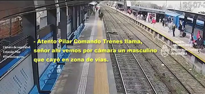 Caminaba por el andén del Tren San Martín, se desmayó y cayó violentamente sobre las vías
