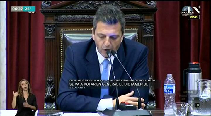 Así se votó la ley de emergencia económica