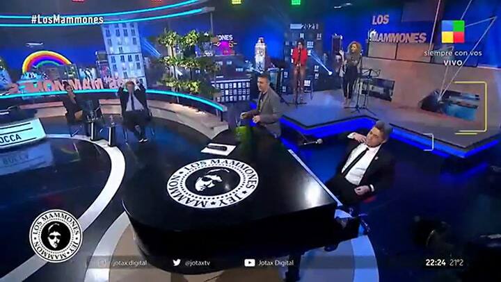 Julio Bocca cantó en los Mammones