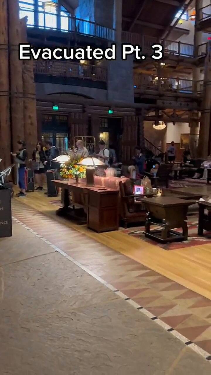 Cómo se vive un huracán en un hotel Disney