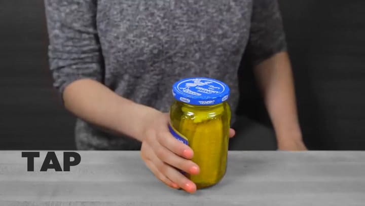 3 trucos fáciles para abrir un frasco que se niega a ceder