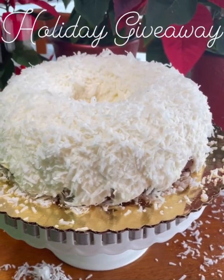 Pastel De Tom Cruise - Instagram Doans Bakery