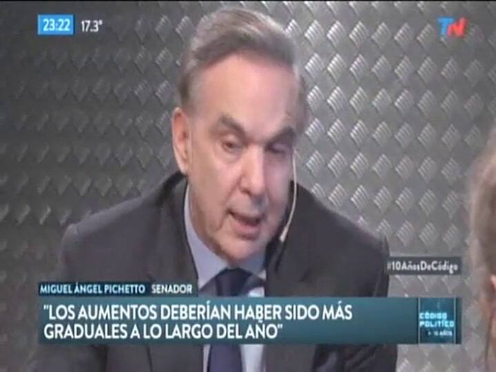Pichetto: 'Acá hay 10 millones de personas que trabajan y 17 millones que cobran un cheque del Estad