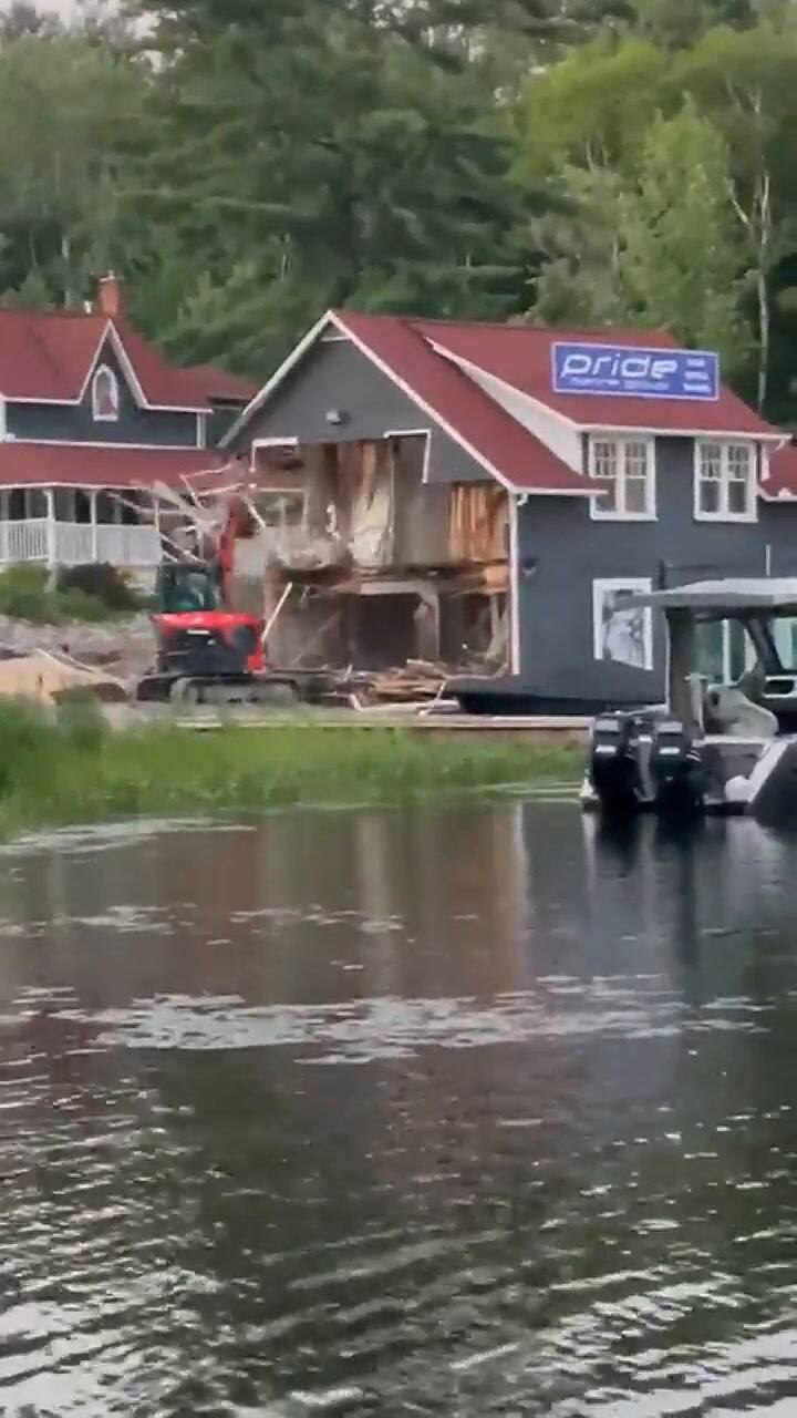 La reacción de una persona al enterarse que fue despedido