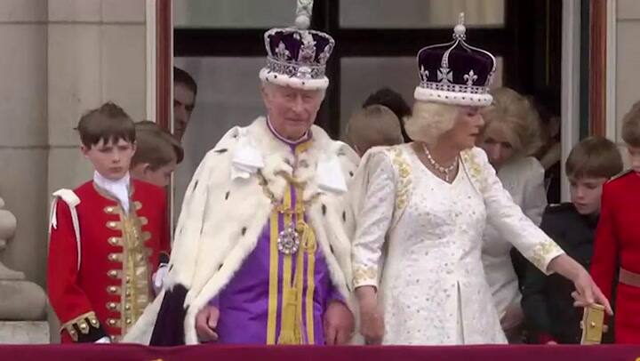 Saludo desde el balcón del Palacio de Buckingham