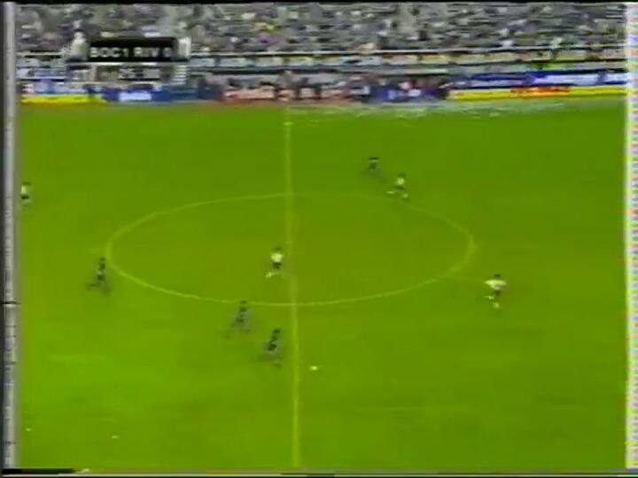 El festejo Topo Gigio de Juan Román Riquelme