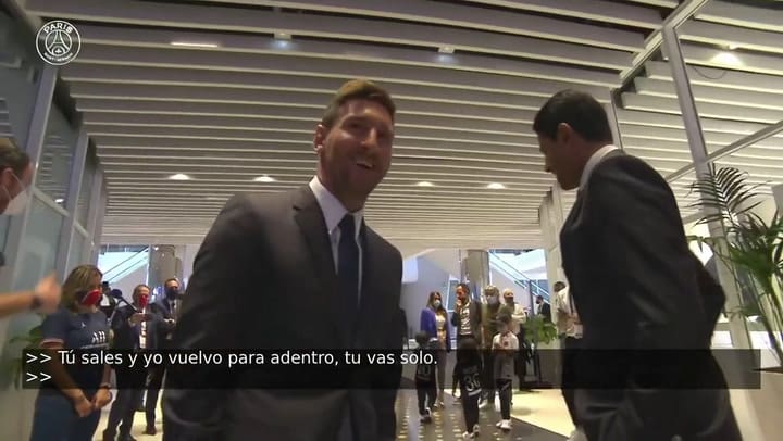 a pequeña pelea entre Mateo y Ciro Messi por una pelota