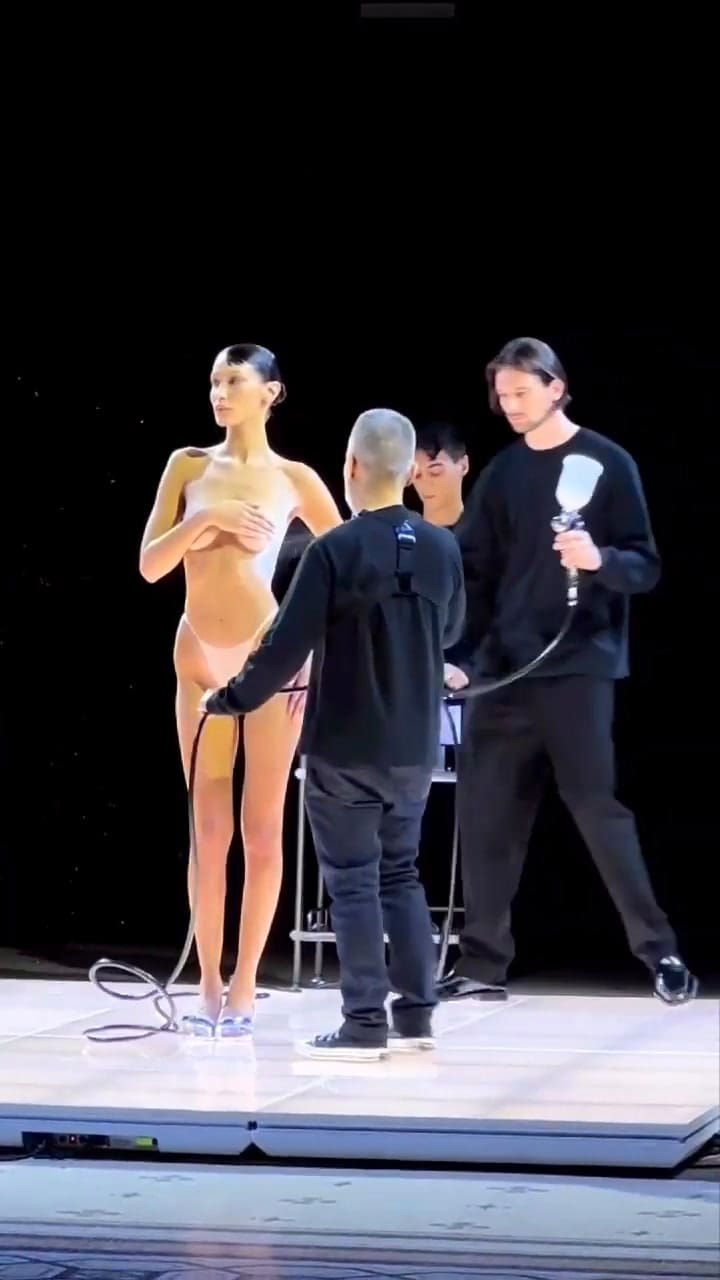 Bella Hadid y su flamante presentación