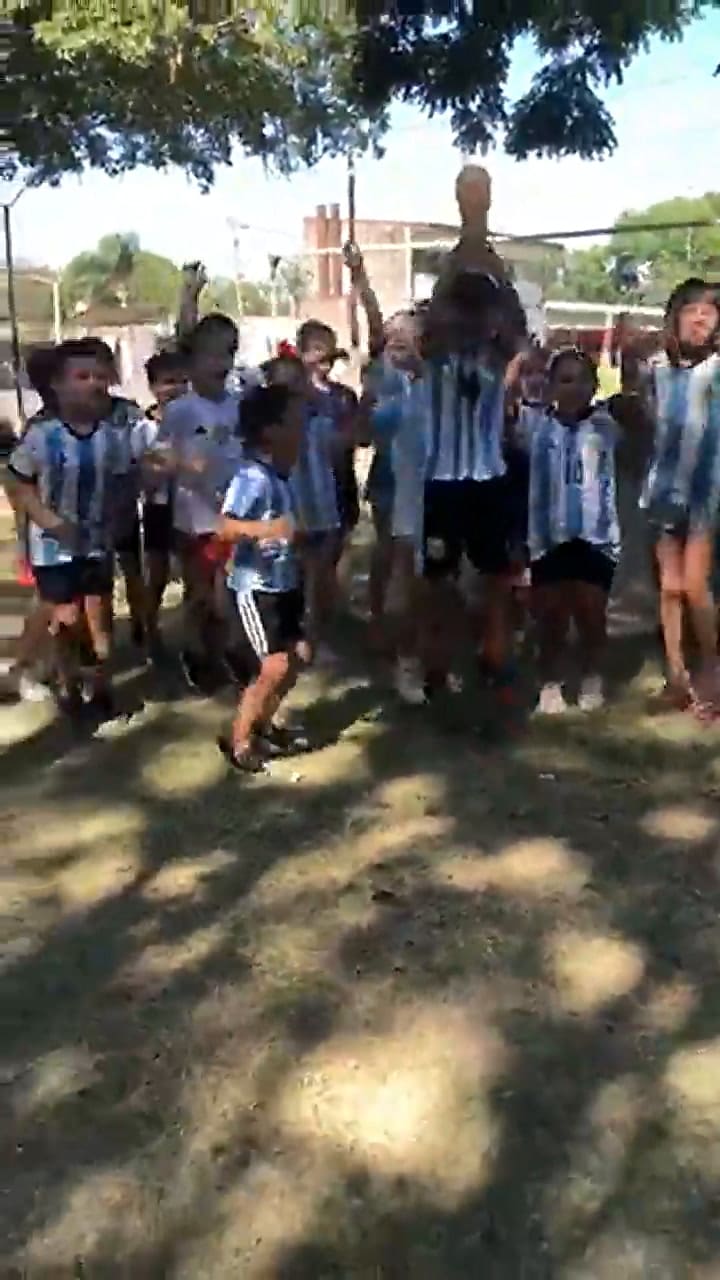 Acá en la colonia ya lo hicimos' comentó una usuaria de Twitter