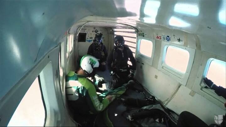 Luke Aikins, la primera persona en saltar sin paracaídas desde un avión