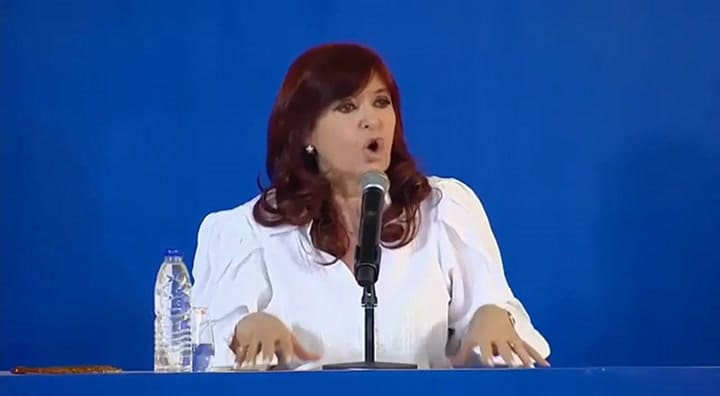 Cristina elogia a Massa