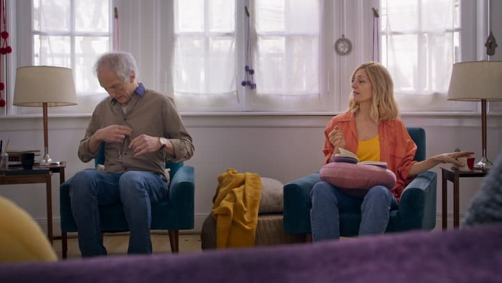 Así es el trailer de "Familia de diván"