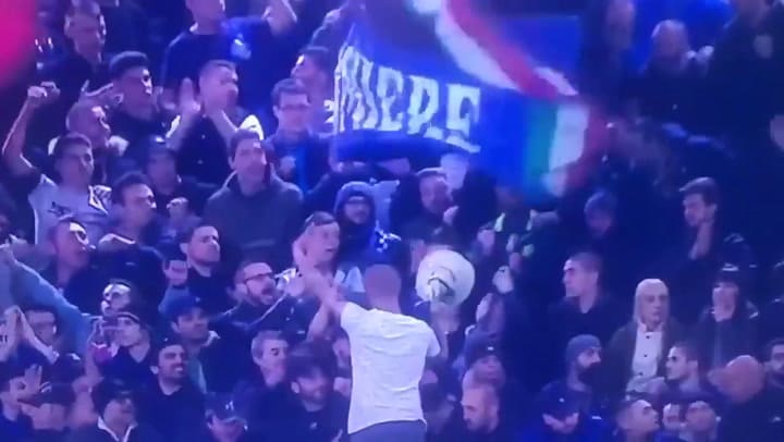El jefe de la barra brava de Inter pide no gritar un gol de Icardi - Fuente: Twitter