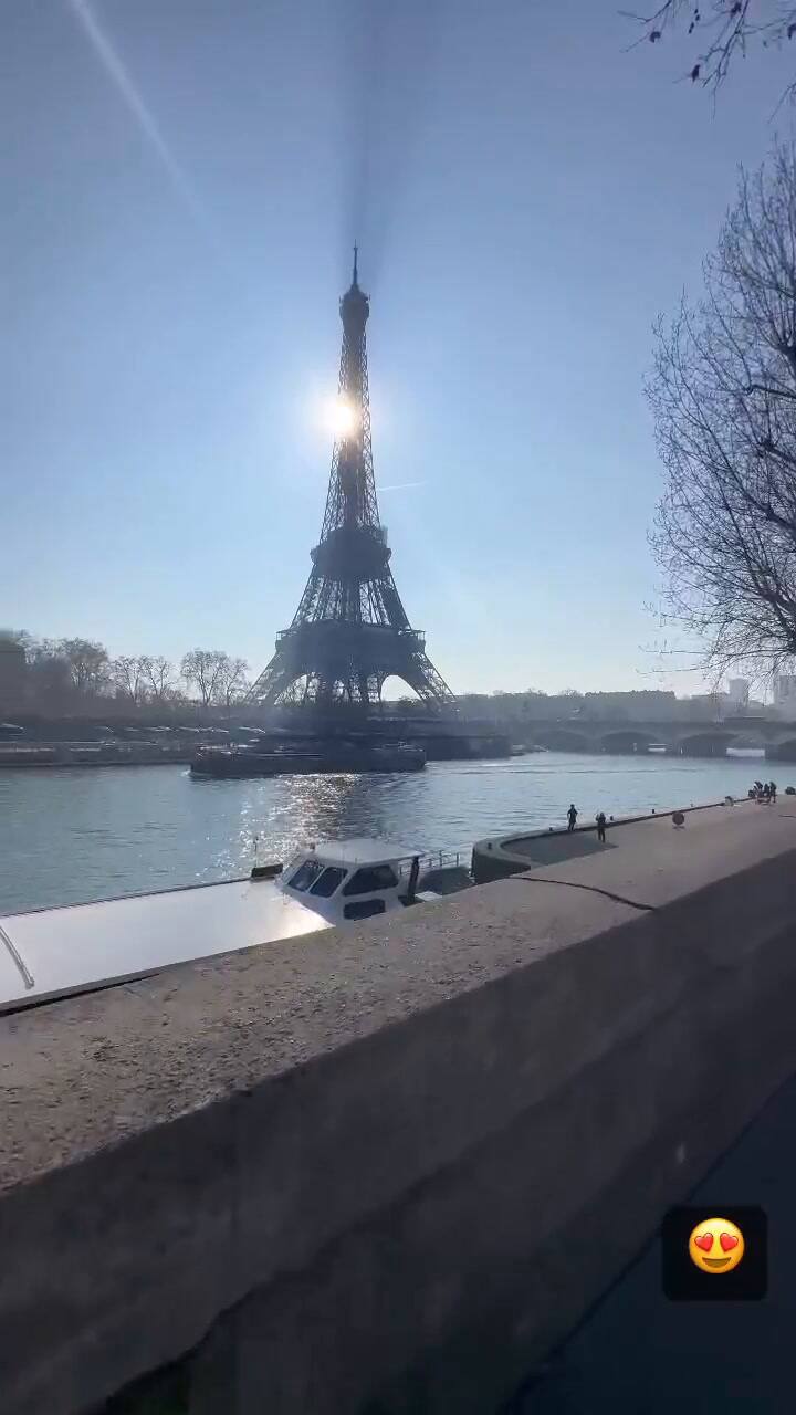 Antonela Roccuzzo compartió un video desde las calles de París